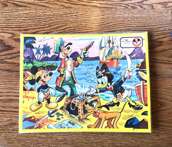 Vintage Disney Puzzle Mickey Mouse and Friends “pirates Treasure
