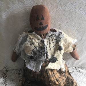 Kürbiskopf Puppe, Frau, Handgemacht, primitiv gekleidete Puppe 74 cm, einzigartige Halloween-Dekoration, Prim Dekor