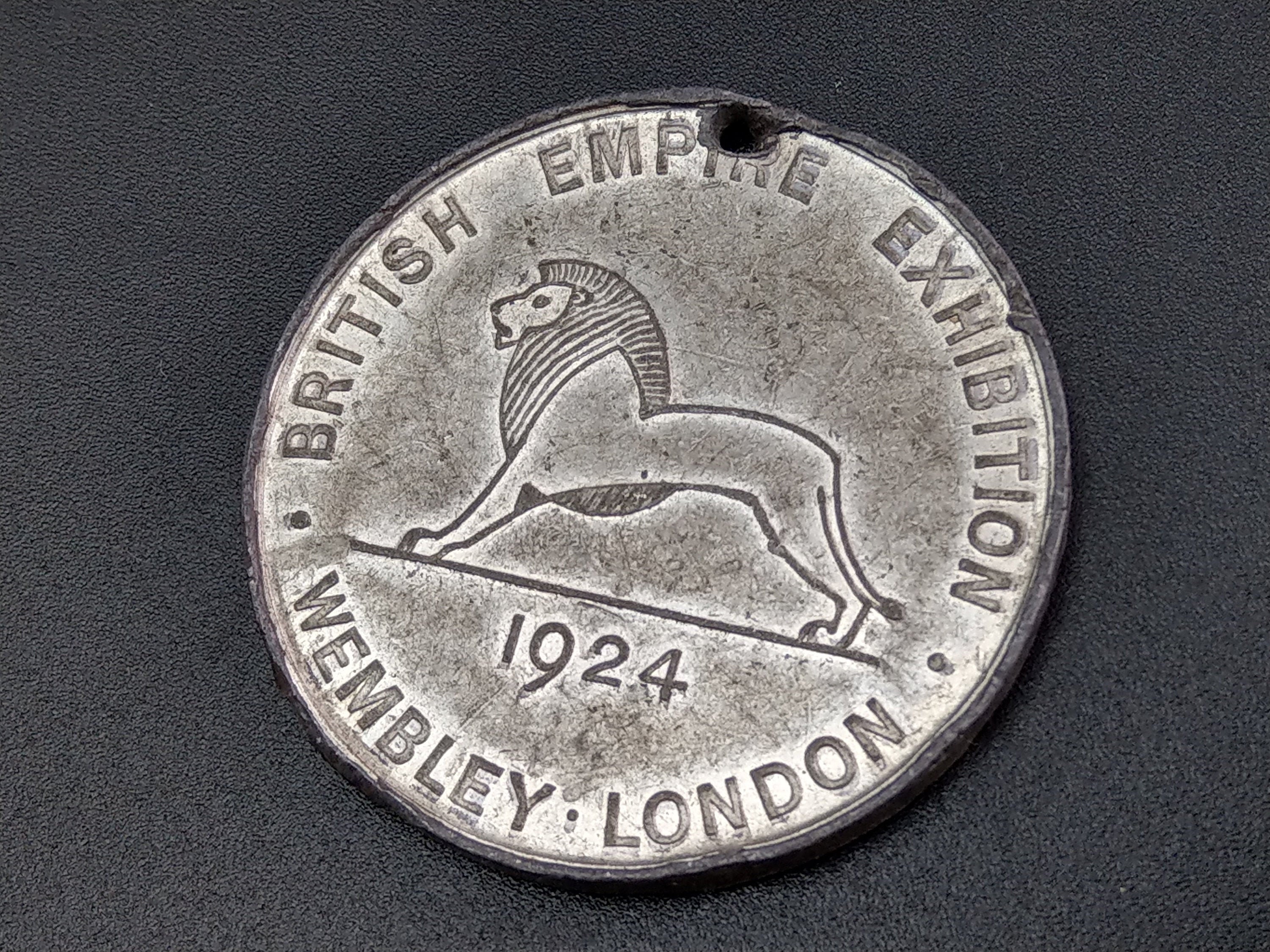 British Empire Exhibition Souvenir Medal 1924 Issued By D and W Gibbs Ltd