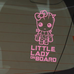 LITTLE LADY ON_BOARD | Naklejka winylowa na zderzak samochodu | Baby Groot, Guardians of the Galaxy | Typ 1
