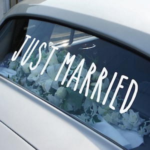 JUST MARRIED | Bridal Wedding Mr & Mrs | Removable Vinyl Car Decal Sticker | Type 3