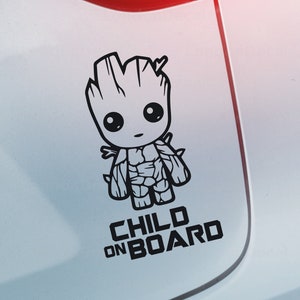 DZIECKO NA POKŁADZIE | Projekt inspirowany Baby Groot | Naklejka winylowa na zderzak samochodu | Typ 1