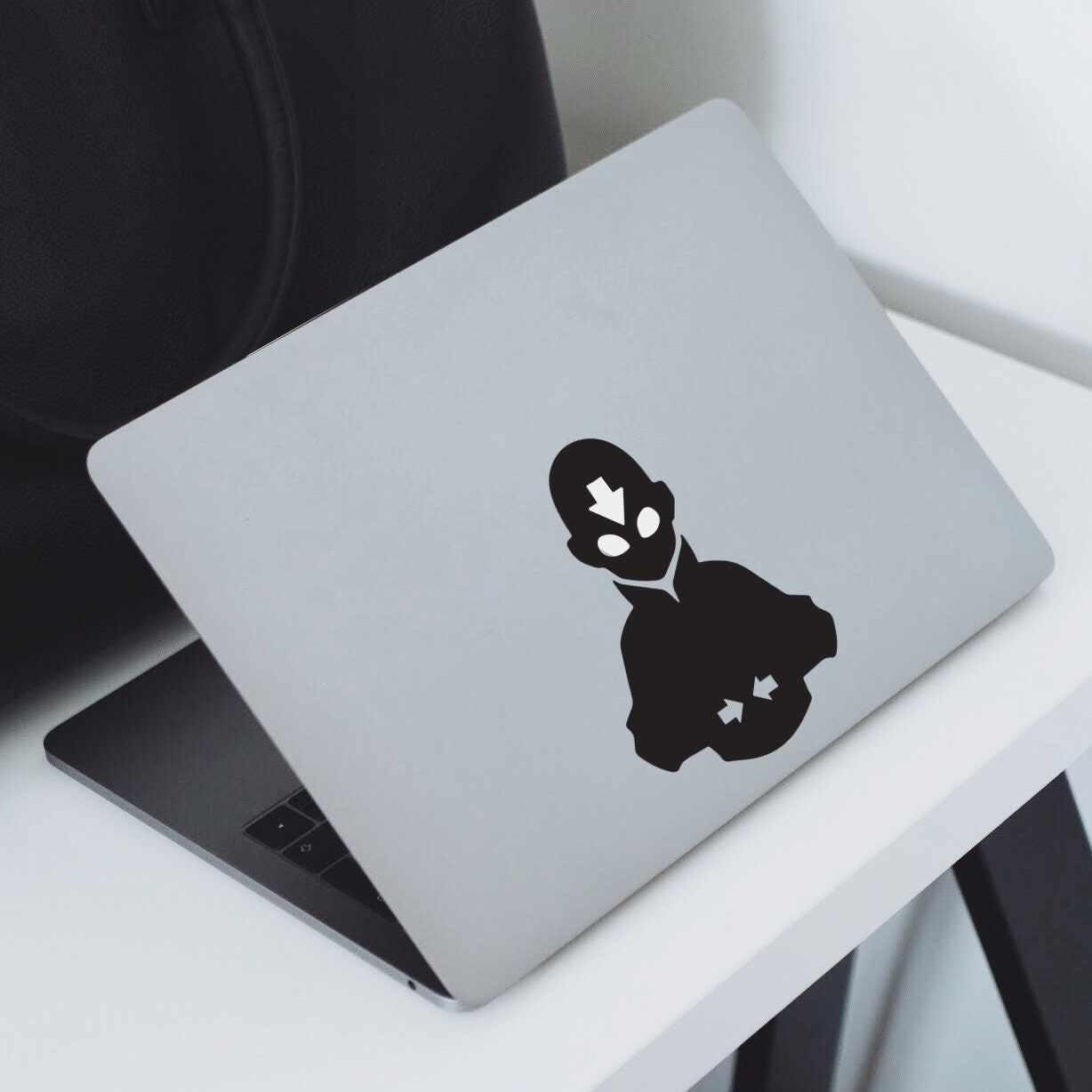 Thay Avatar của Admin User thêm lời chào trong màn hình khóa Macbook #8 Thay Avatar của Admin User thêm lời chào trong màn hình khóa Macbook