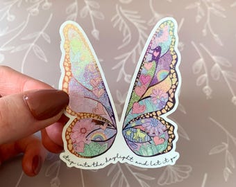 Mural de mariposa pintado con pegatina brillante