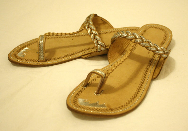 kolhapuri sandals