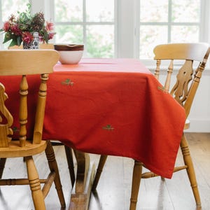 Burnt Red and Green Fleur Tablecloth