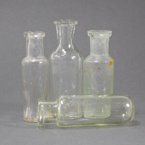 collectible bottles medical glass bottles clear jars laboratory tools medical container bottles perfume medical glassware antique jars