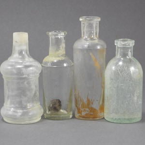 medical bottles clear glass bottles antique medical container pharmacy jar glass laboratory tools hospital supply home decor medical history