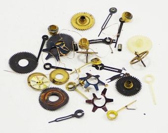 Pièces d'horloge Engrenages de réveil Aiguilles d'horloge en laiton Fournitures steampunk Composants d'équilibre d'horloge Réparation d'horloge horloge cassée Pièces d'horlogerie en métal