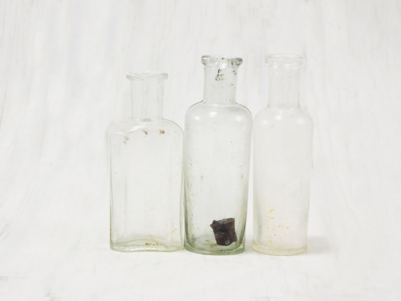 bottles glass jars medical bottles clear jars pharmacy poison bottle laboratory tools hospital supply perfume bottles medical history image 8