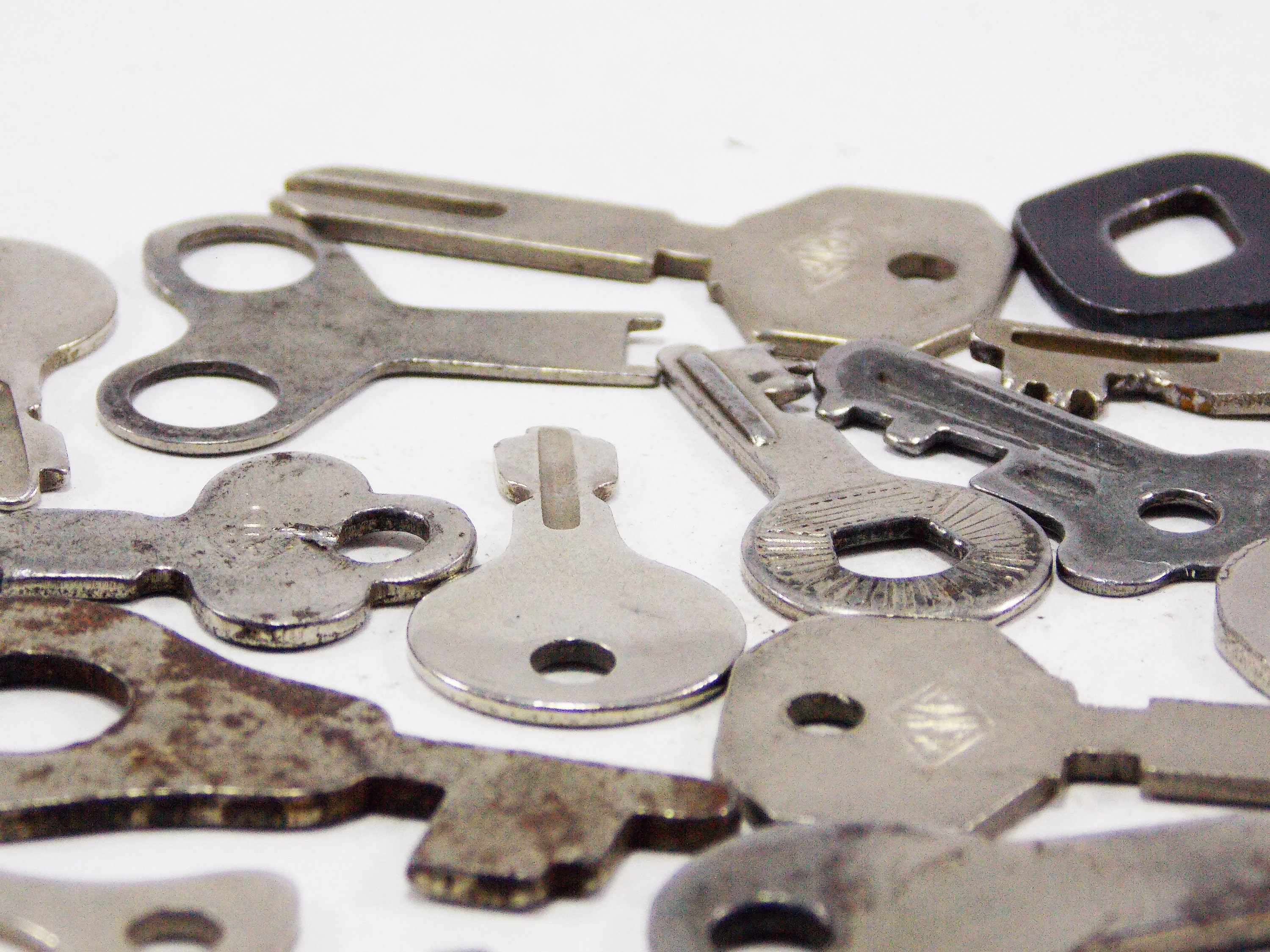 Small keys metal keys iron original keys skeleton keys antique Etsy