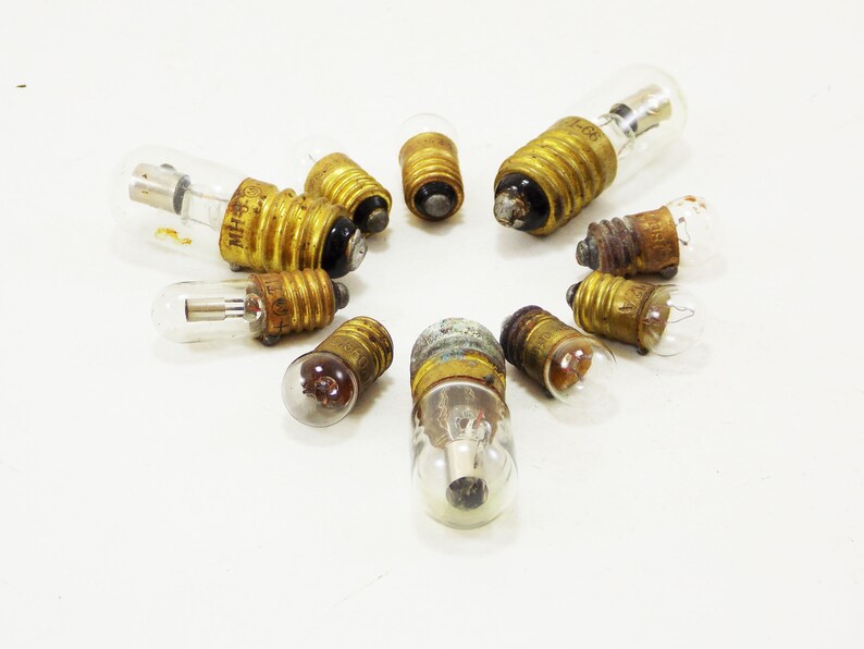 Light bulbs vacuum tubes glass bulbs electronic parts Etsy