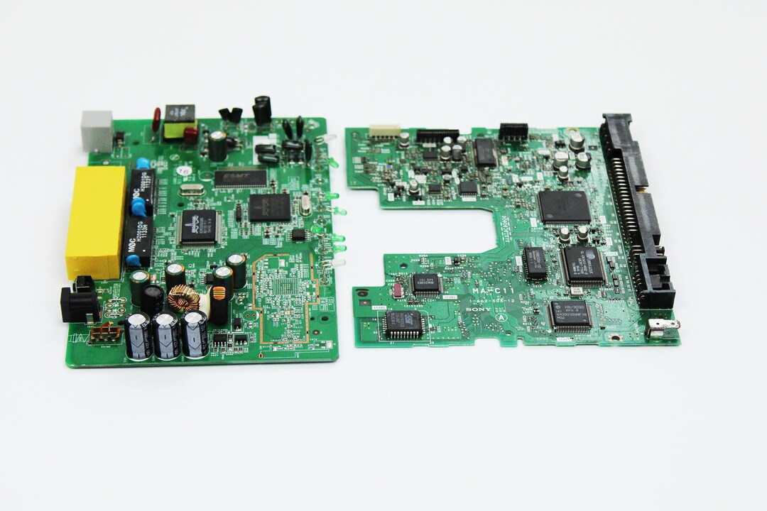 Computer Parts Circuit Board Electronic Gadgets Steampunk Parts Robots ...