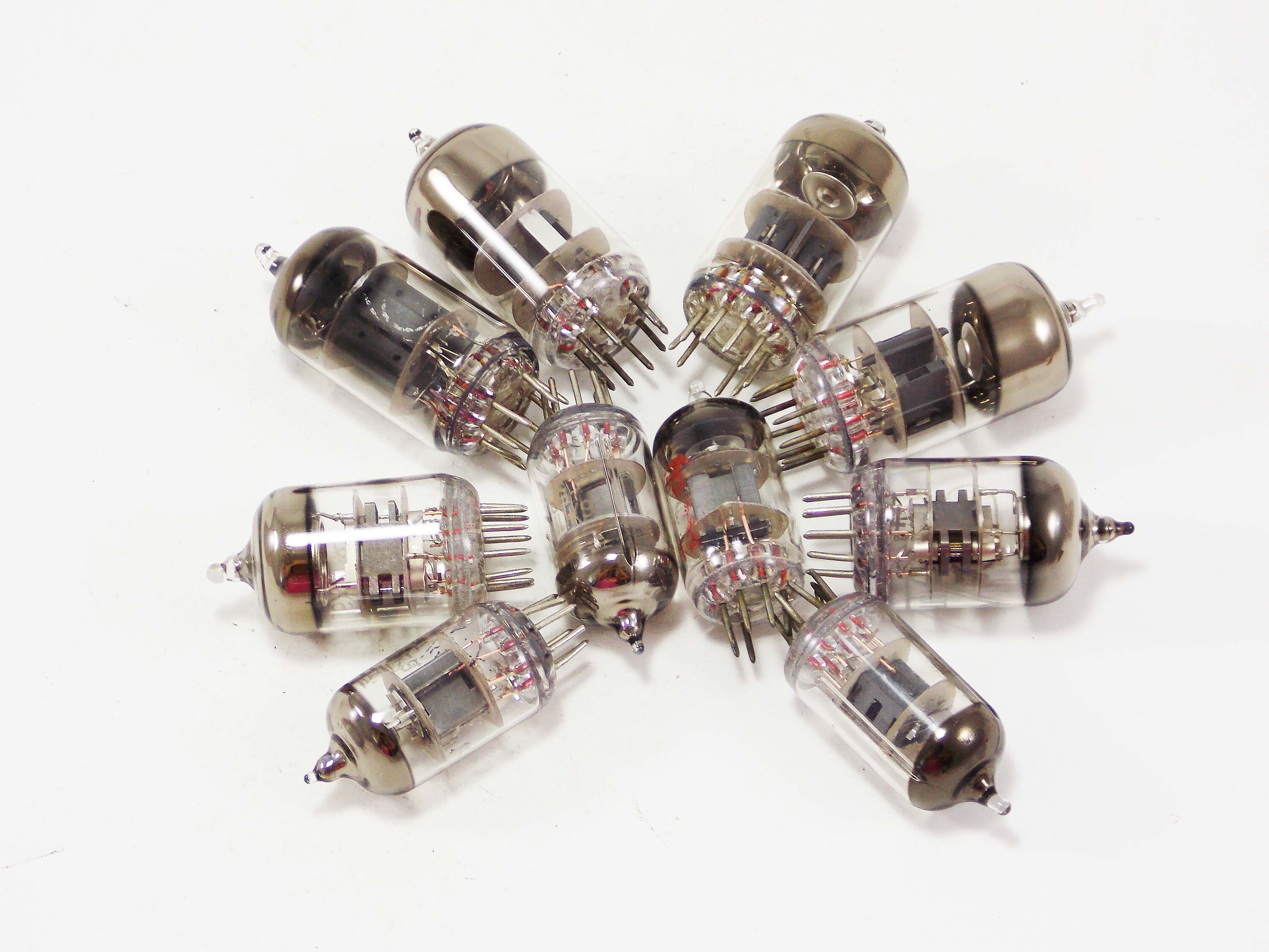 Small Lot Mixed Used Vacuum Tubes - Radio, TV, Amplifier, Audio, HAM - Inexpensive Grab Bag