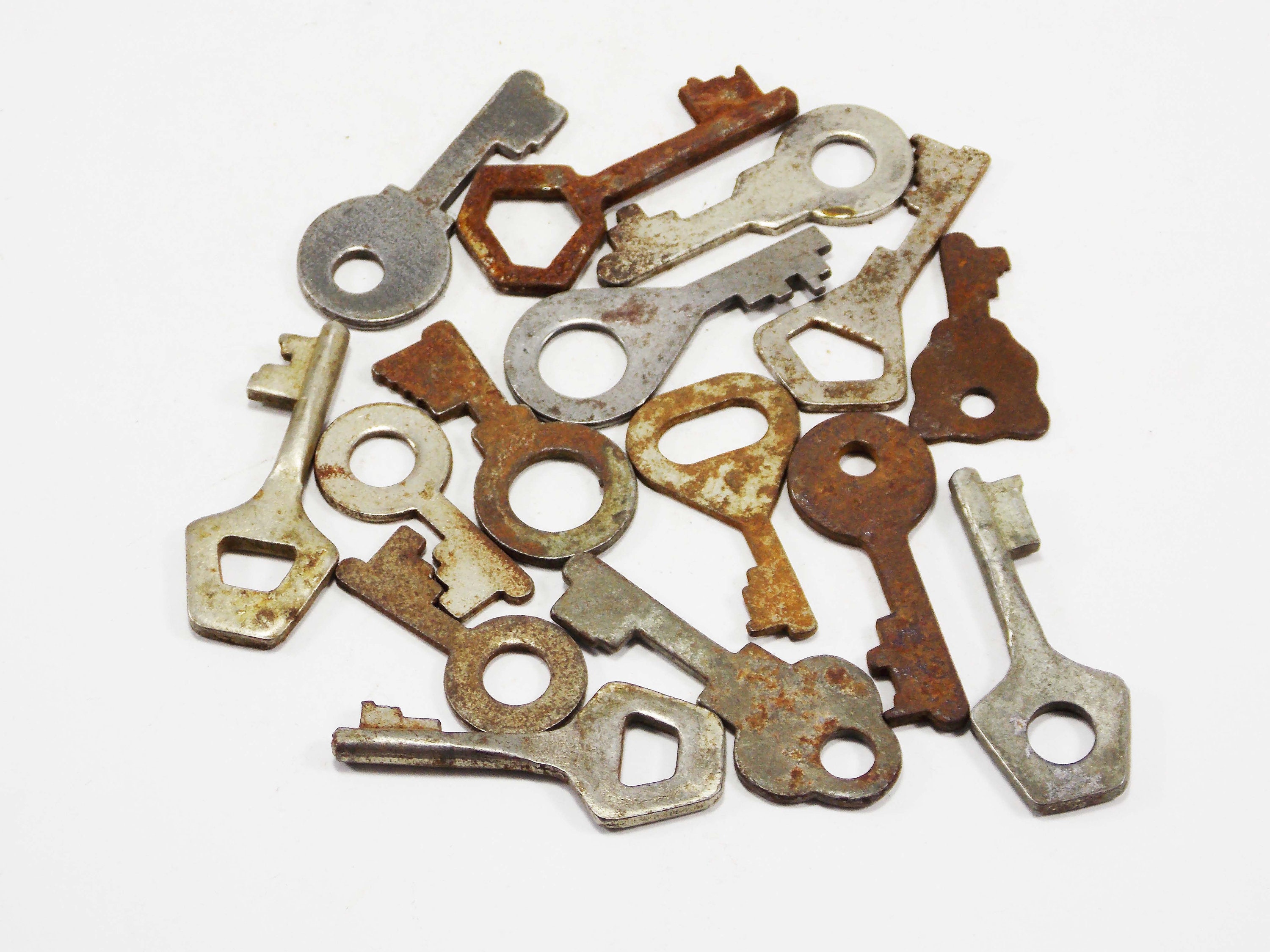Original Keys Small Keys Antque Decorative Keys Metal House Etsy UK