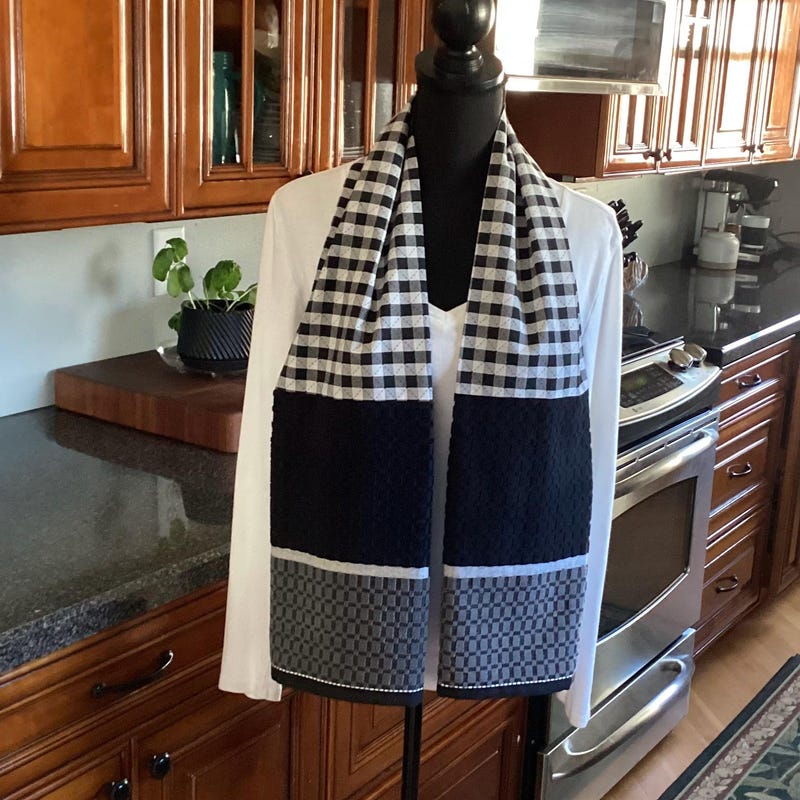 BISTRO MARGOT SCARF main image 0
