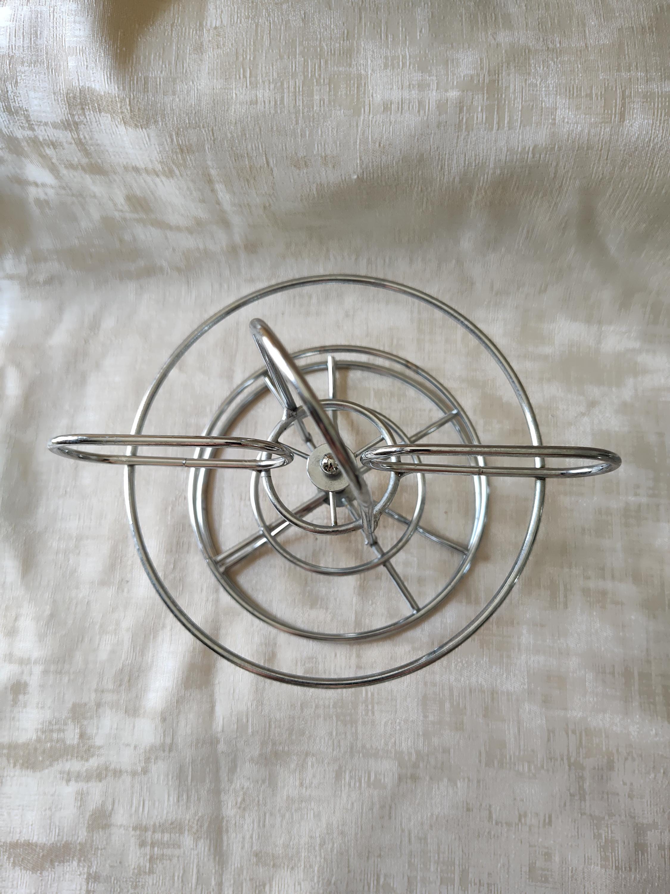 Vintage Spinning Spice Rack, Chrome Carrier, 6 Multi Color Spice Jars ...
