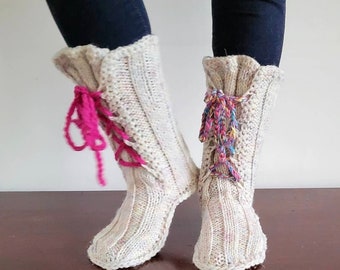 Wolle handgestrickte Schnürschuhe Socken für Erwachsene, Kinder, Babys mit Schnürungen in 12 Farben & alle Größen, Handmade,UK Verkäufer