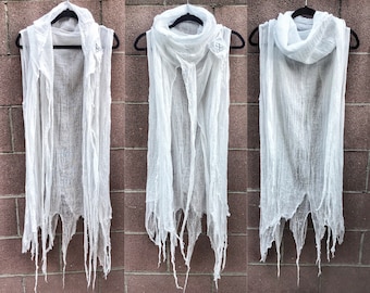 White Hooded Cardigan: Sleeveless Cyberpunk Halloween Costume