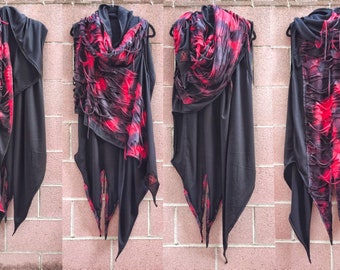 Black & Red Distressed Cyberpunk Sleeveless Hoodie: Post-Apocalyptic Halloween Costume