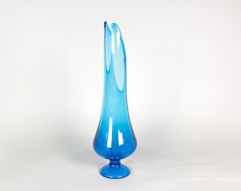 vintage mcm tall blue fluid shape vase | art glass