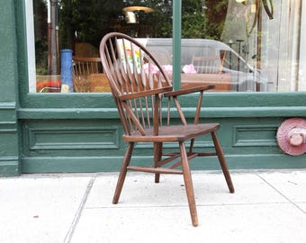 Vintage 80's windsor peacock Hans Wegner style chair by fw lombard | Free delivery in NYC and Hudson Valley areas