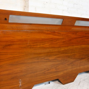 Vintage mcm walnut queen size headboard with reading lights Free delivery in NYC and Hudson Valley areas image 5