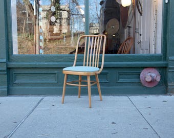Vintage 80's bentwood Ligna Drevounia cafe dining chairs Czechoslovakia | Free delivery only in NYC and Hudson Valley areas