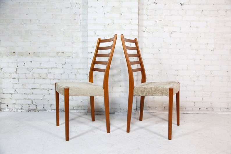 Vintage mcm pair of tall back / ladder back teak dining chairs with new upholstery Free delivery in NYC and Hudson Valley ares image 3