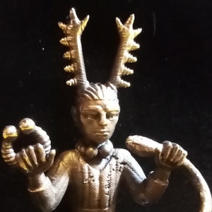 Statue de Cernunnos en bronze : art celtique d&#39;autel du dieu cornu