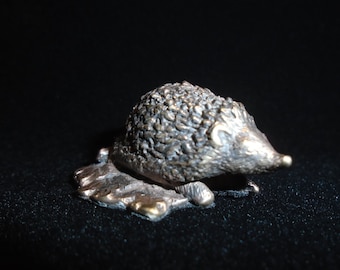 Bronze Hedgehog /Bronze Art /