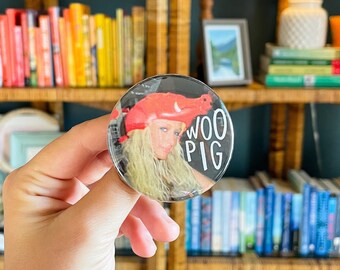 Paris Loves the Hogs | Arkansas Game Day Button | Razorbacks | College Football
