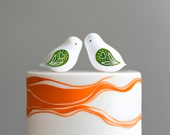 Love Birds Wedding Cake Topper Bride and Groom Figurine | Minimalist Birds Cake Topper | Cute Wedding Cake Decoration | Green Birds Decor