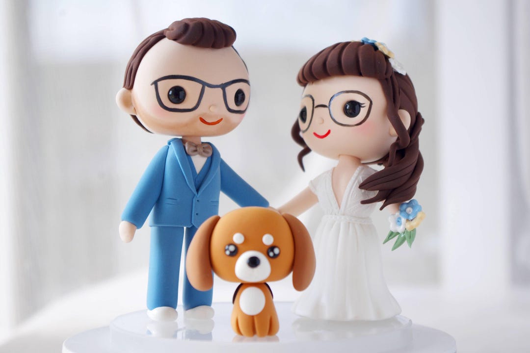Custom Wedding Cake Topper With Dog: Bride and Groom Figurine With Pets ...