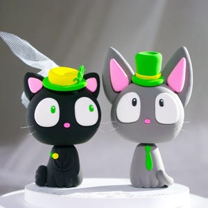 Figura de gato para tarta de bodas, novios / Dos gatos con sombreros verdes / Adorno divertido para tarta de bodas / Adorno para tarta de novios