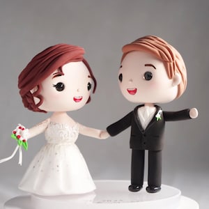 Funny Wedding Cake Topper Bride and Groom | Curvy Bride and Groom Cake Topper | Custom Wedding Cake Topper | Personalized Gift for Couple