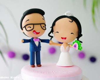 Wedding Cake Topper Bride and Groom | Cute Figurine Wedding Cake Topper | Just Married Cake Topper | Kawaii Wedding Gift for Married Couple