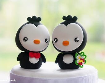 Penguin Wedding Cake Topper Bride and Groom | Anime Figure | Cute Figurine Wedding Cake Topper | Kawaii Cake Topper Gift for Married Couple