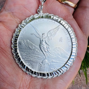 Centenario 925 Sterling Silver .999 1oz Libertad PLATA PURA Coin charm pendant with 925 Silver Bezel estados unidos mexicanos 2023
