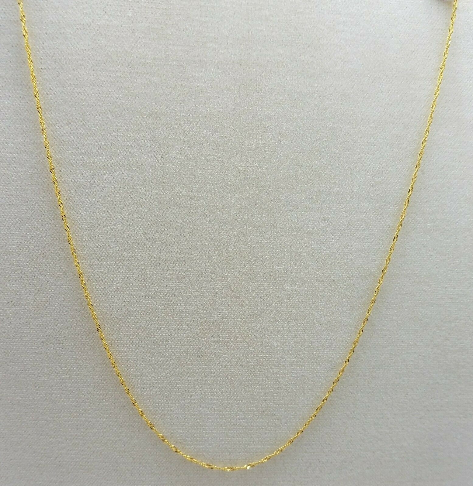 14K Yellow Gold Twisted DC 2.45 mm Singapore Chain Necklace 16