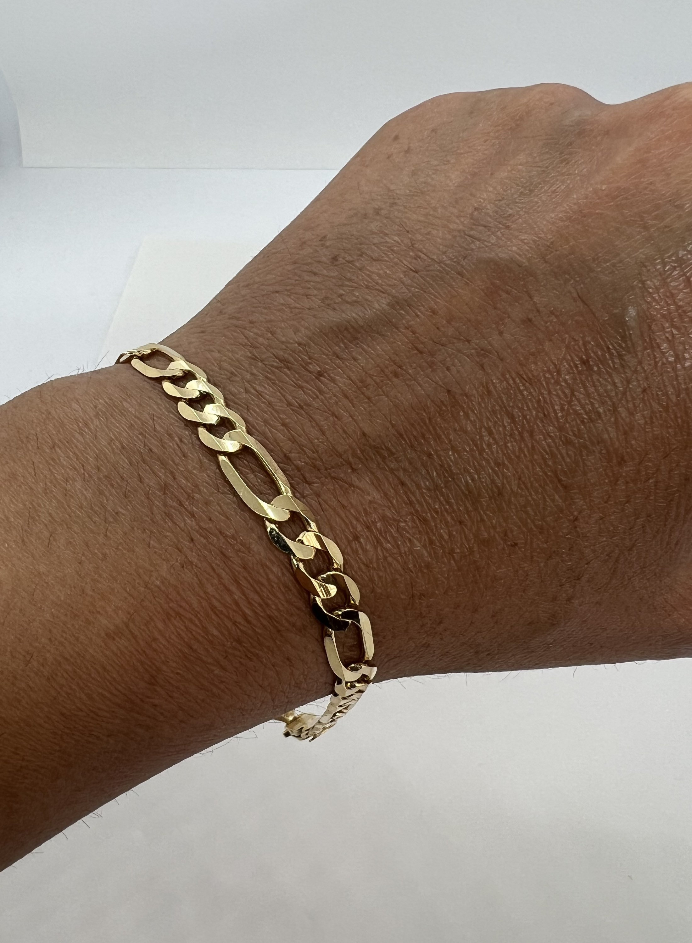 Men's Bracelet 10k Solid Gold Figaro Link Bracelet 6mm 8