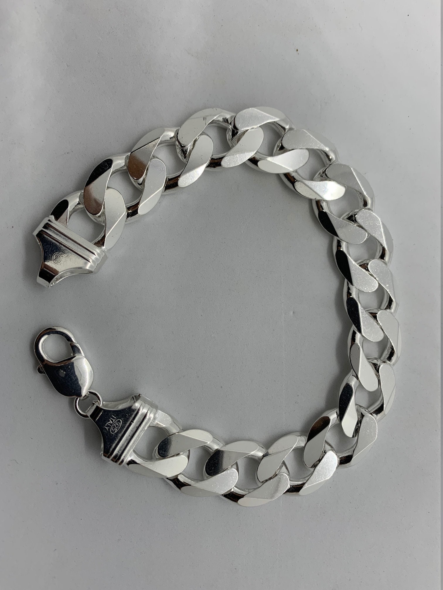 Howlite Stones Bracelet | Men's Bracelet | PALM. | Handcrafted Jewelry –  PALM. | Handcrafted Jewelry
