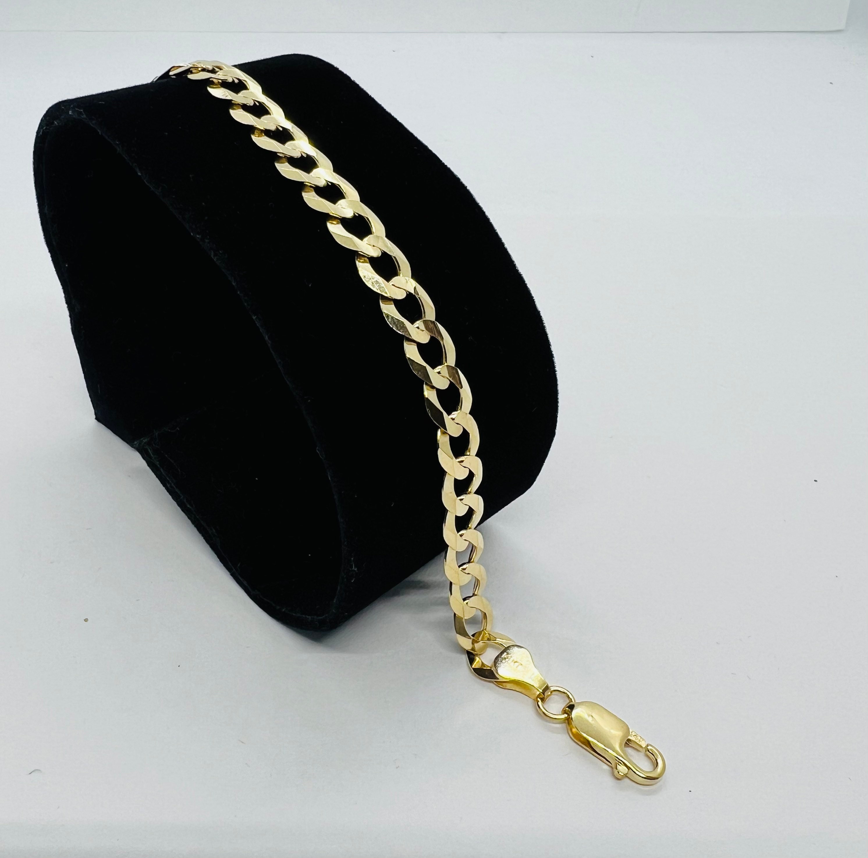 thumbnail image 2 of 9mm Mens Cuban Chain Bracelet – 14k Yellow Gold Plated Stainless, 7-11 Inches 2 of 6