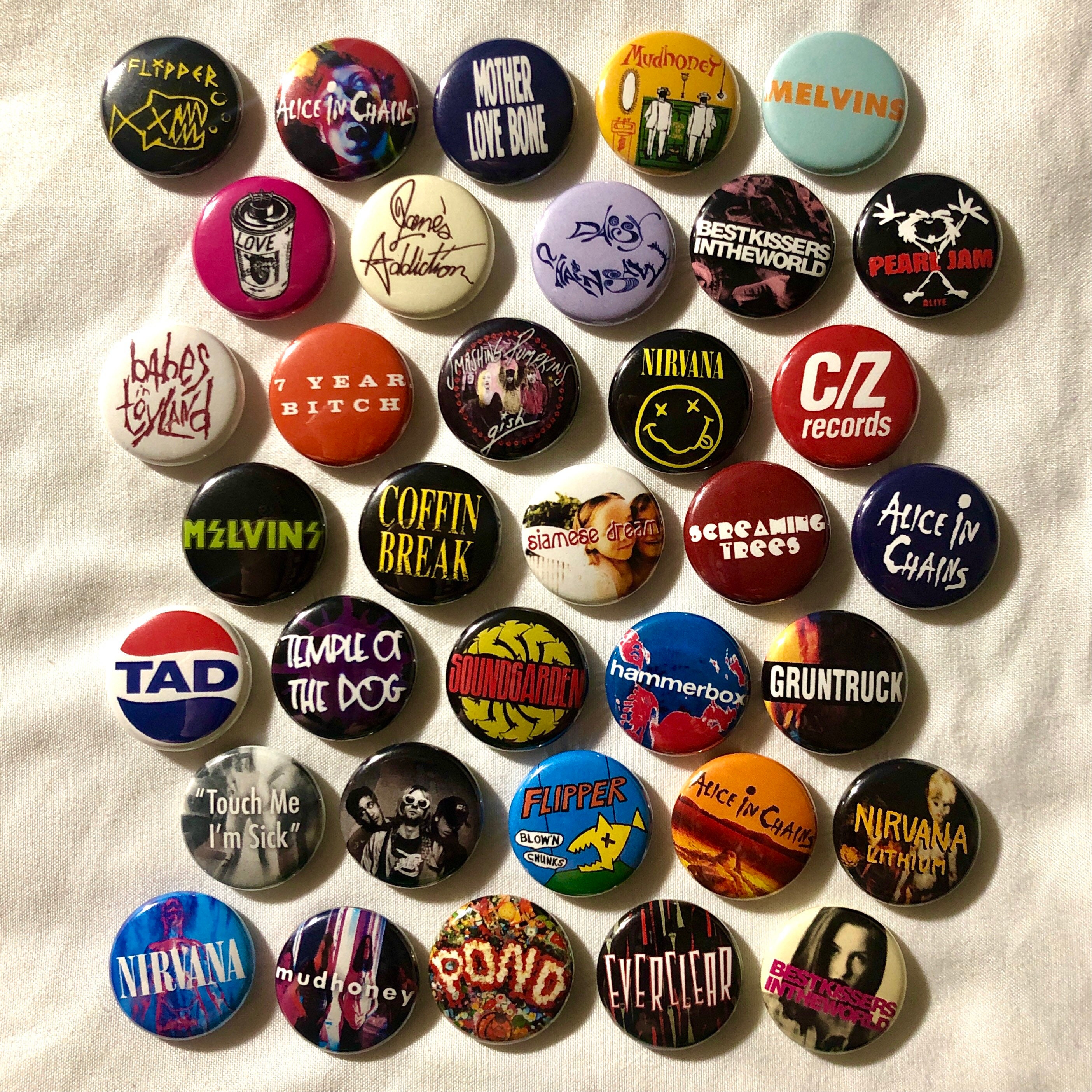 GOTH PINS, GRUNGE PINS