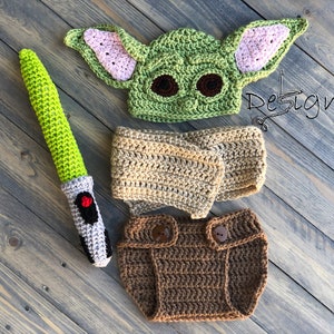 Newborn Grogu Star Wars Inspired/Baby Grogu/Baby Grogu Outfit/Mandalorian Inspired The Child/Baby Jedi/Baby Lightsaber