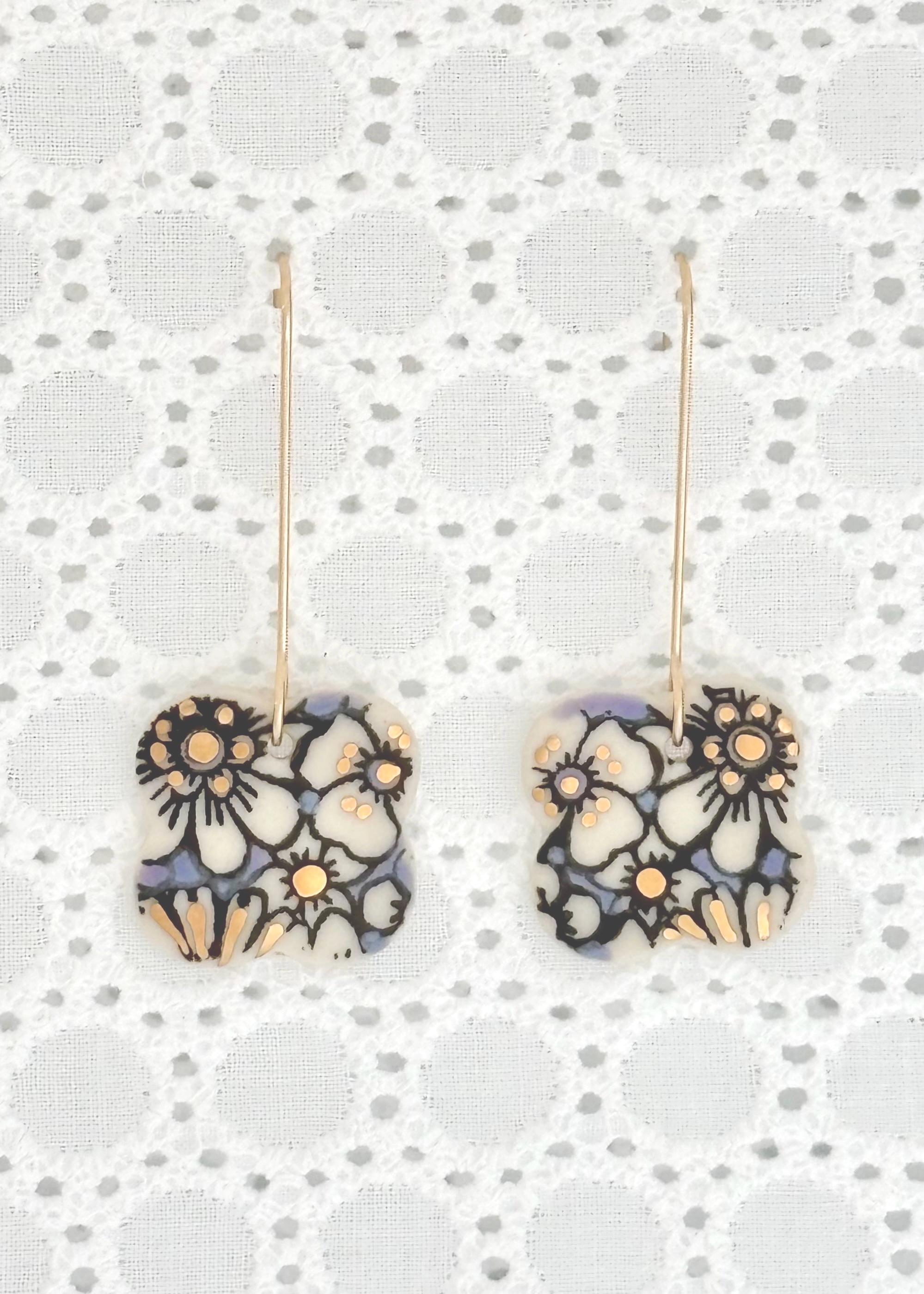 Periwinkle, Black, Dangle, Ceramic, Light Weight, Calico Clover ...