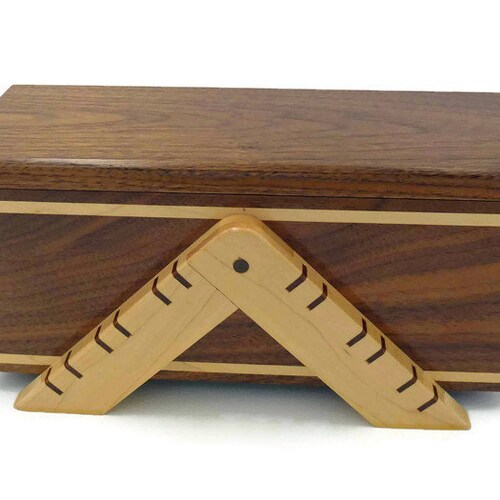 Walnut Jewelry Box with Keyed Miter shops Legs