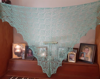 Crocheted shawl