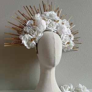 Tocado de novia, coronas de halo, Día de los muertos, tocado de flores, corona de flores mexicana, tocado del Día de los muertos, tocado de calavera de azúcar