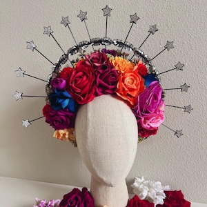 Corona de Día de Muertos, tocado de flores, corona de flores mexicana, tocado de Día de Muertos, corona roja